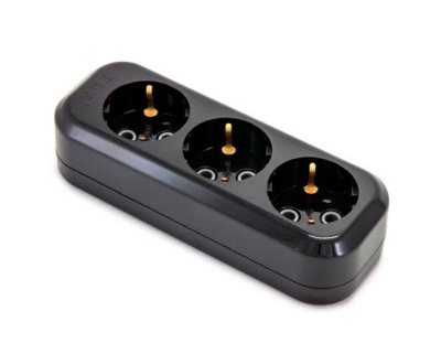 Колодка черная (розетка удлинителя) У3-Е 3-местная, 250В 16А  купить в отделе магазина Экономстрой