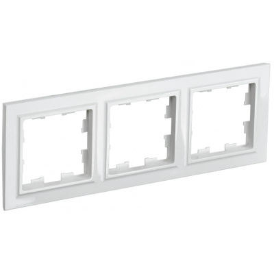 Рамка 3-местная BRITE IEK, белый, BR-M32-K01 купить в отделе магазина Экономстрой