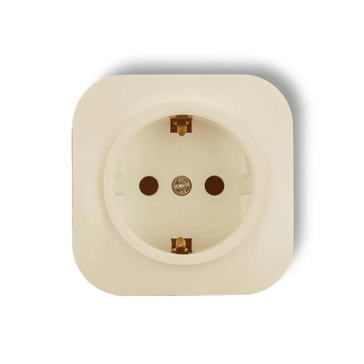 Розетка 1-местная с заземлением TOKOV ELECTRIC, 16А, IP20, 250В, бежевая купить в отделе магазина Экономстрой