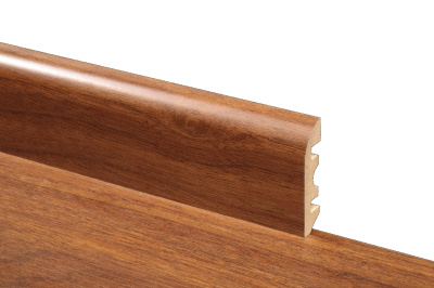 Плинтус FloorWay Американский орех 2400x58x15 (HT-980)