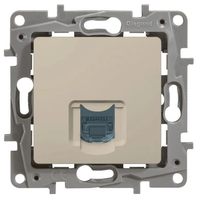 Розетка компьютерная RJ45 категория 5е слоновая кость Etika купить в отделе магазина Экономстрой