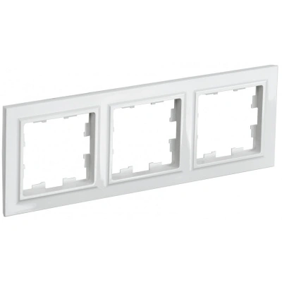 Рамка 3-местная BRITE IEK, белый, BR-M32-K01 купить в отделе магазина Экономстрой