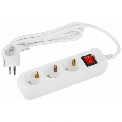 Удлинитель бытовой с заземлением с выключателем Эра, Greenline, 3 гнезда, ПВС 3x1, 16A/3500Вт, 1,5 м купить в отделе магазина Экономстрой