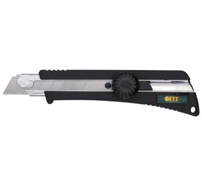 Нож технический 18 мм усиленный с вращающимся прижимом Профи FIT 10323 купить в отделе магазина Экономстрой